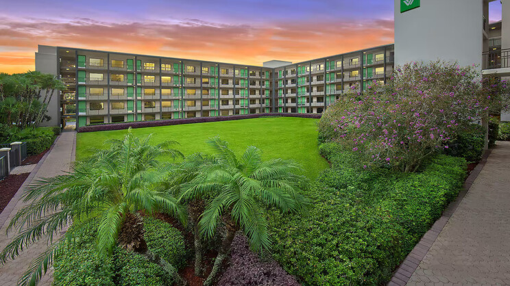 Wyndham Garden Lake Buena Vista Disney Springs Resort Area